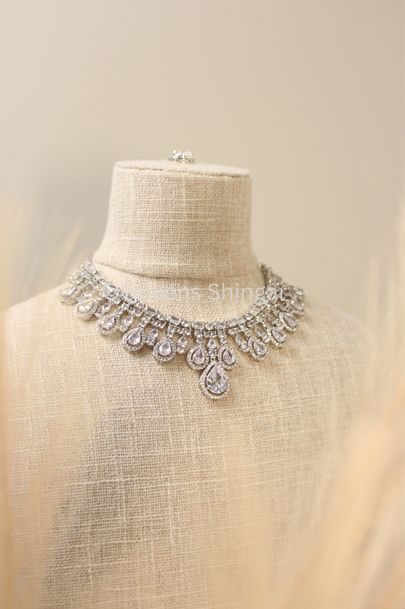 Perna || American Diamond Set