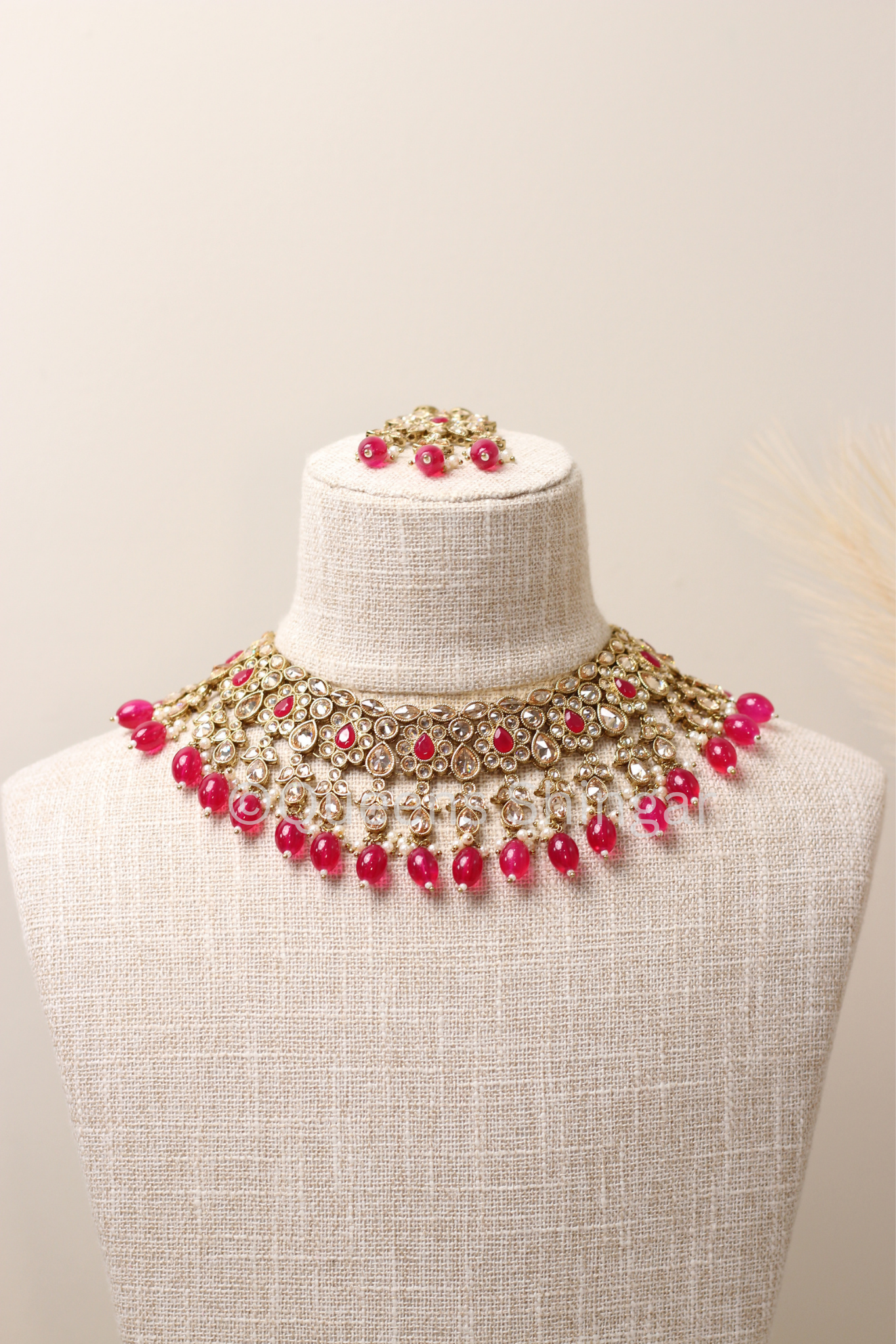 Chahat || Necklace Set