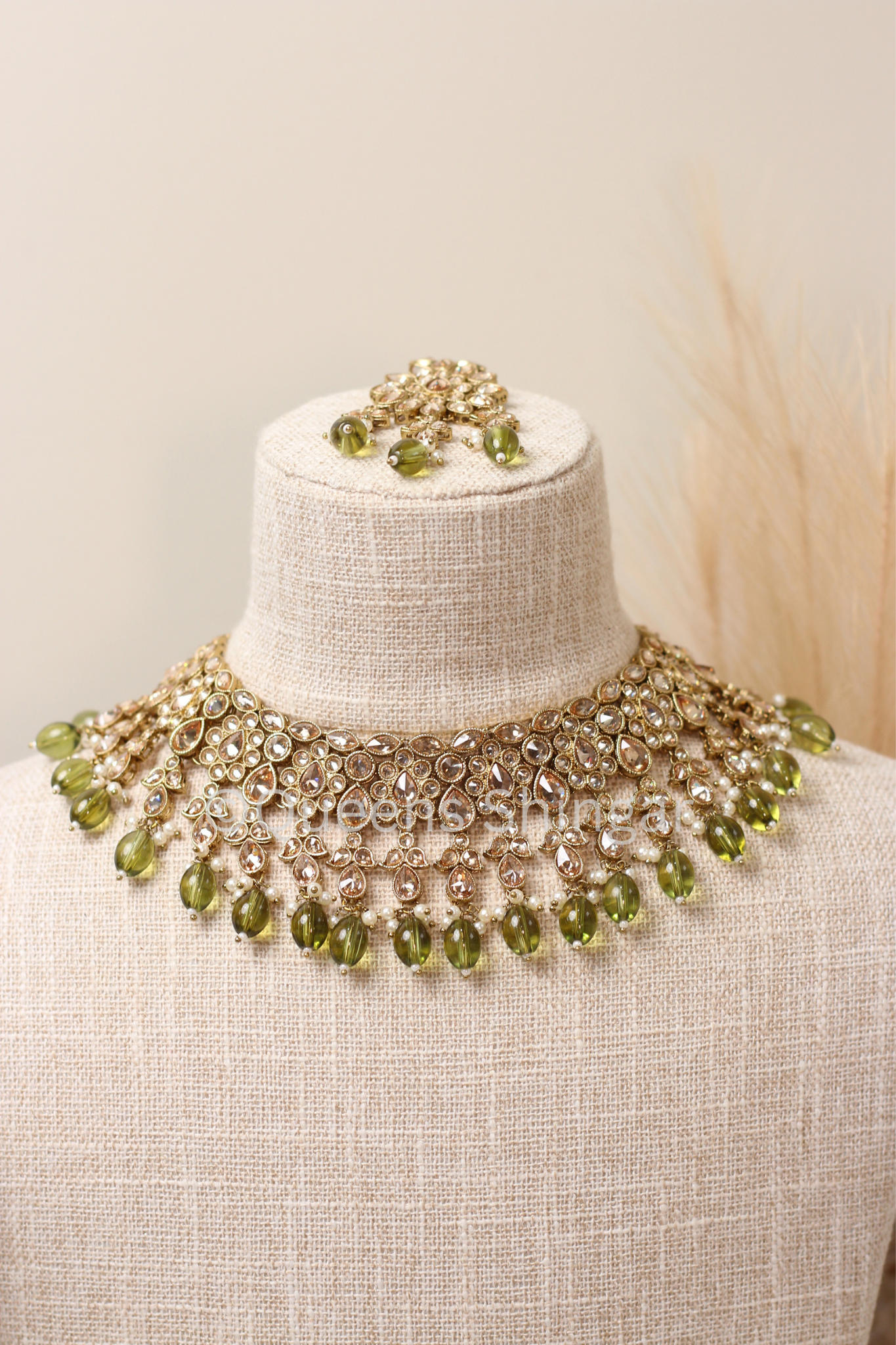 Chahat || Necklace Set