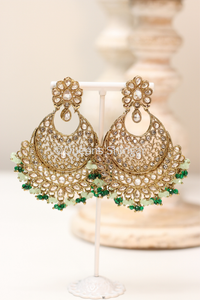 Ziva || Earrings and Tikka