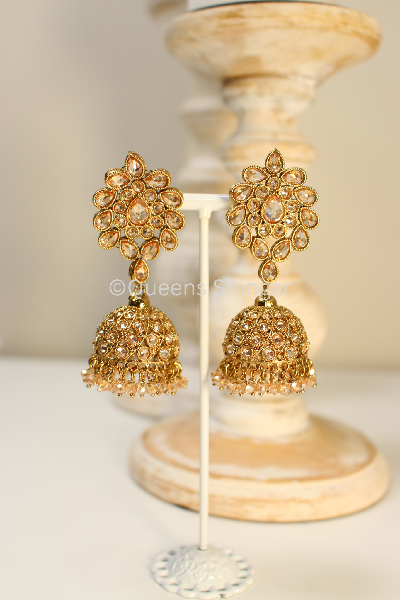 Soho || Earrings and Tikka