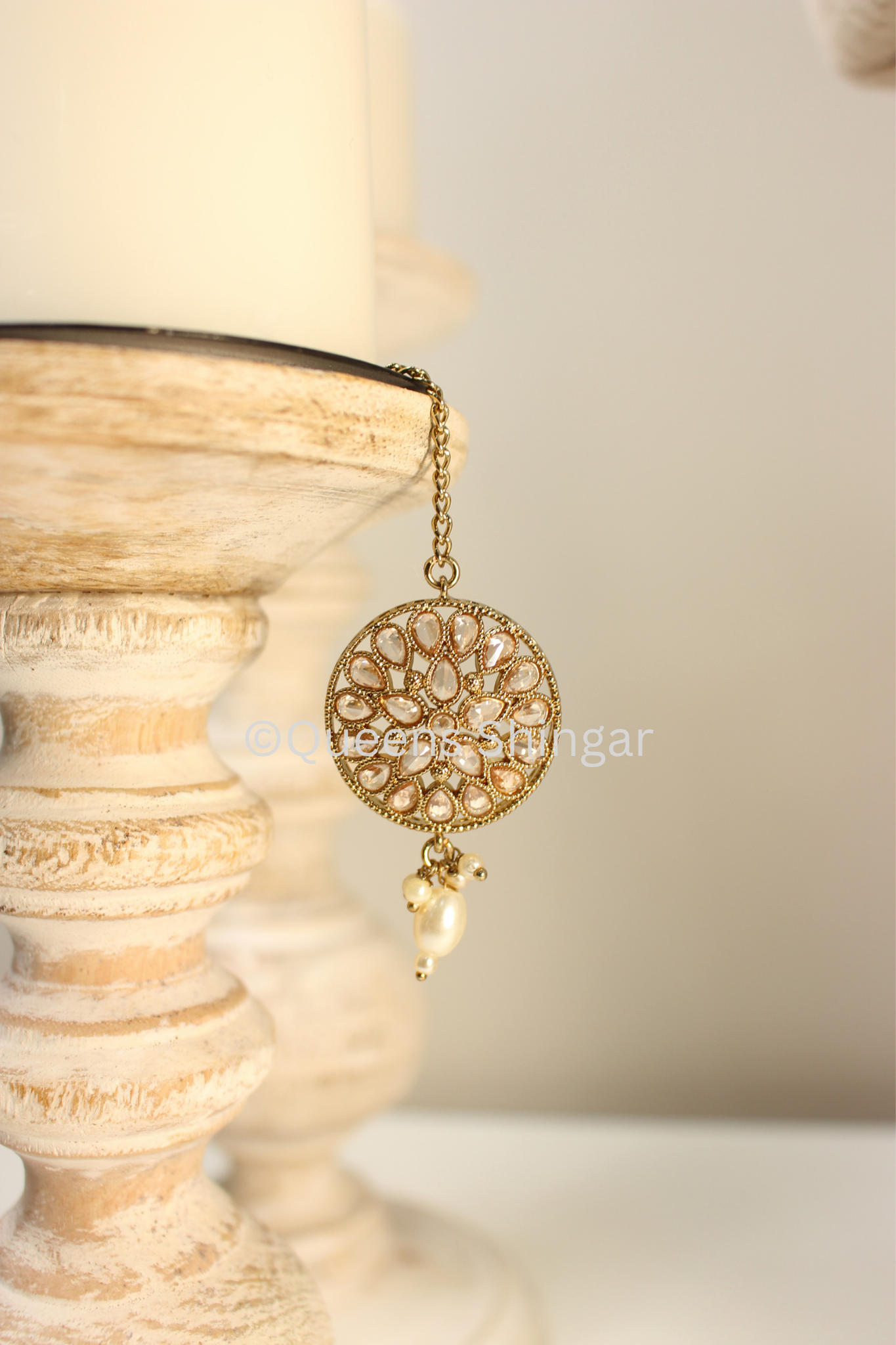 Naza || Earrings and Tikka