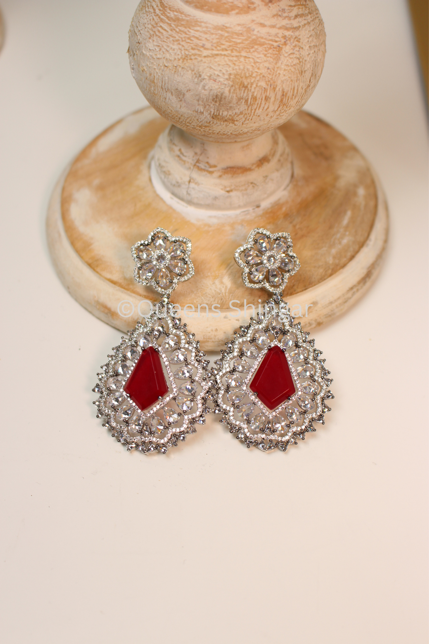 Amya || Amercian Diamond Earrings