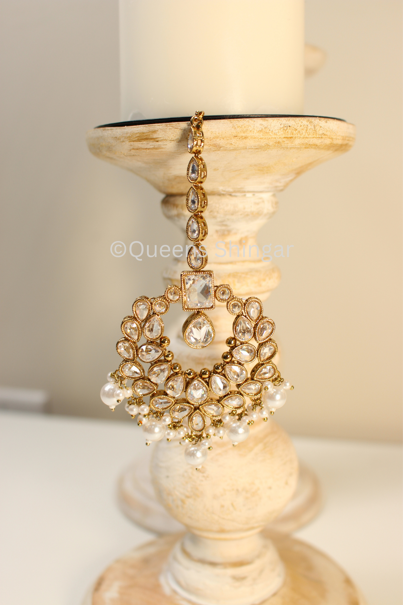 Isha || Earrings and Tikka