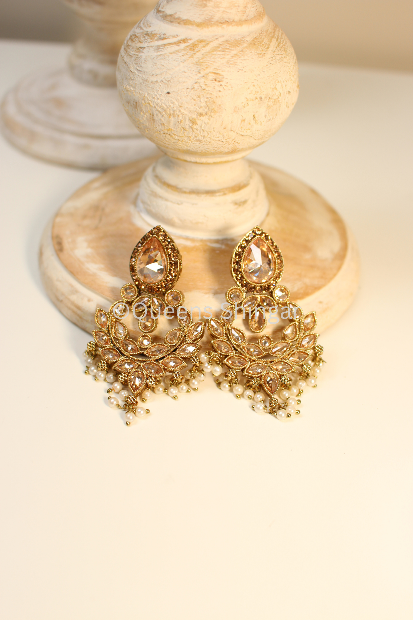 Rubi || Earrings and Tikka