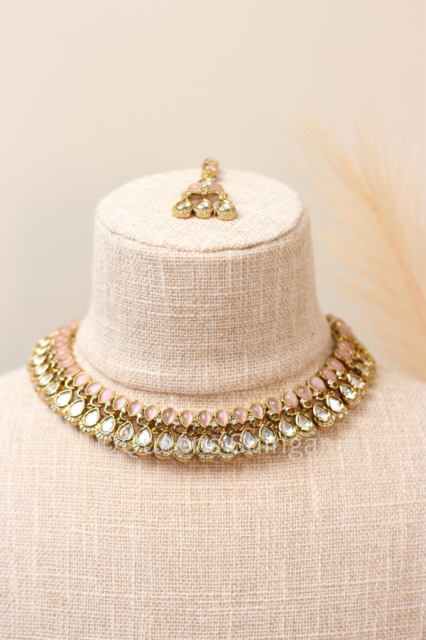 Eknoor || Necklace Set