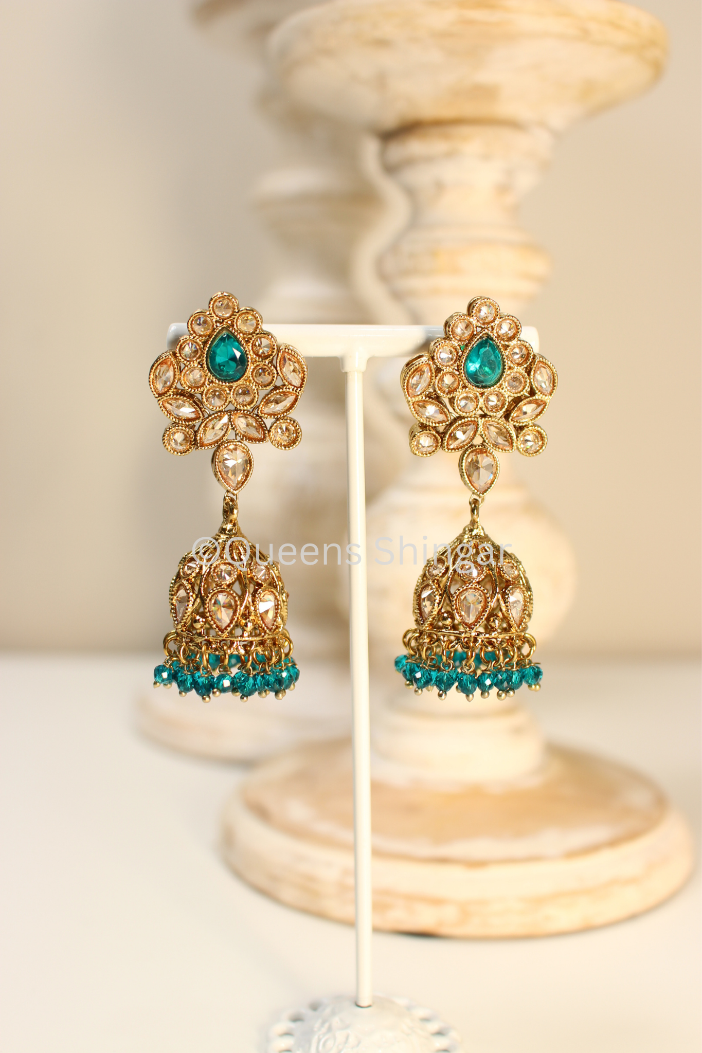 Anvi || Earrings and Tikka