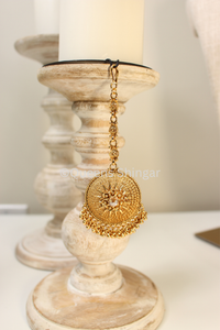 Mona || Earrings and Tikka