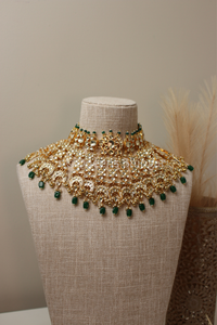 Naseem || Pachi Kundan Set