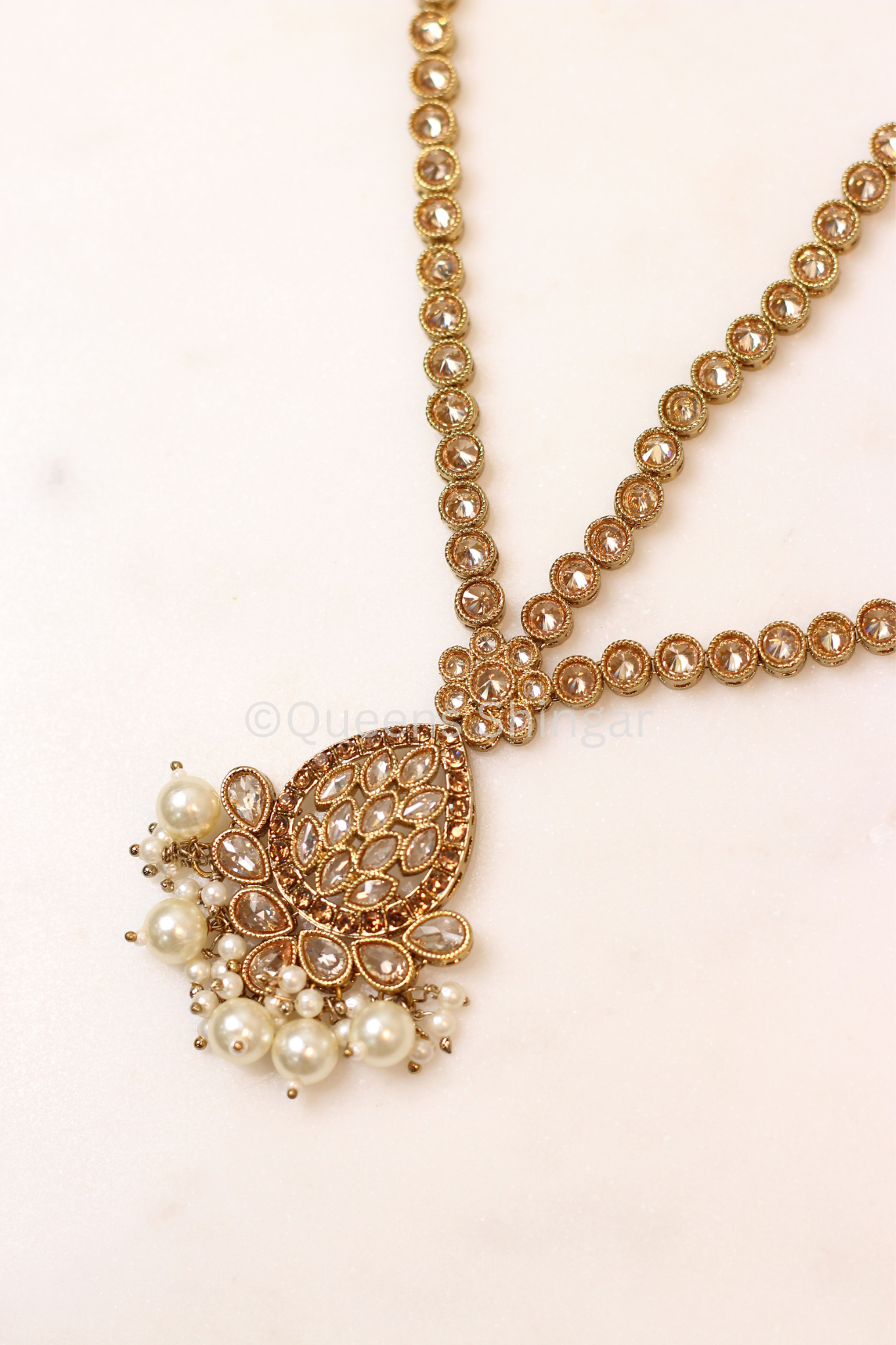 Esha || Headpiece