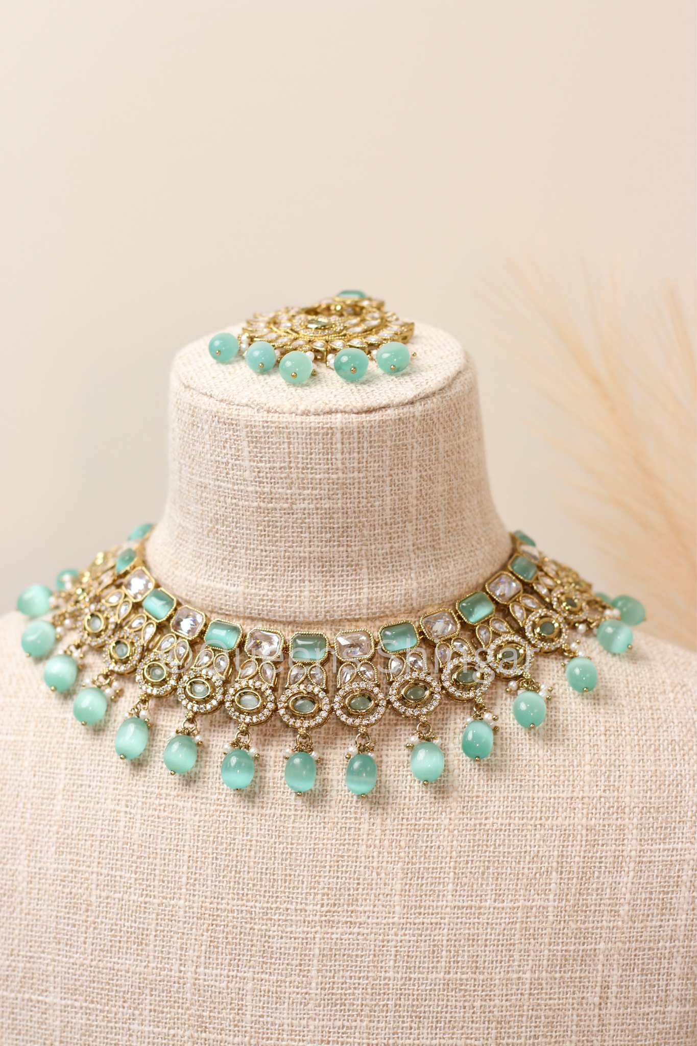 Aarohi || Necklace Set