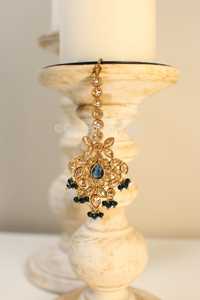 Anvi || Earrings and Tikka