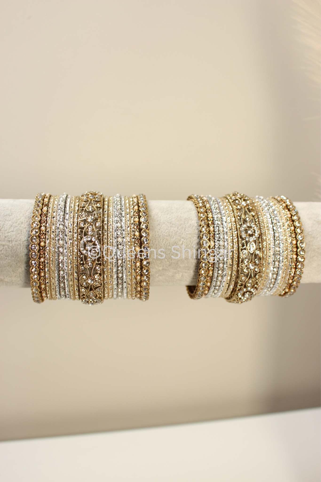 Noor-e-Zar || Bangle Set