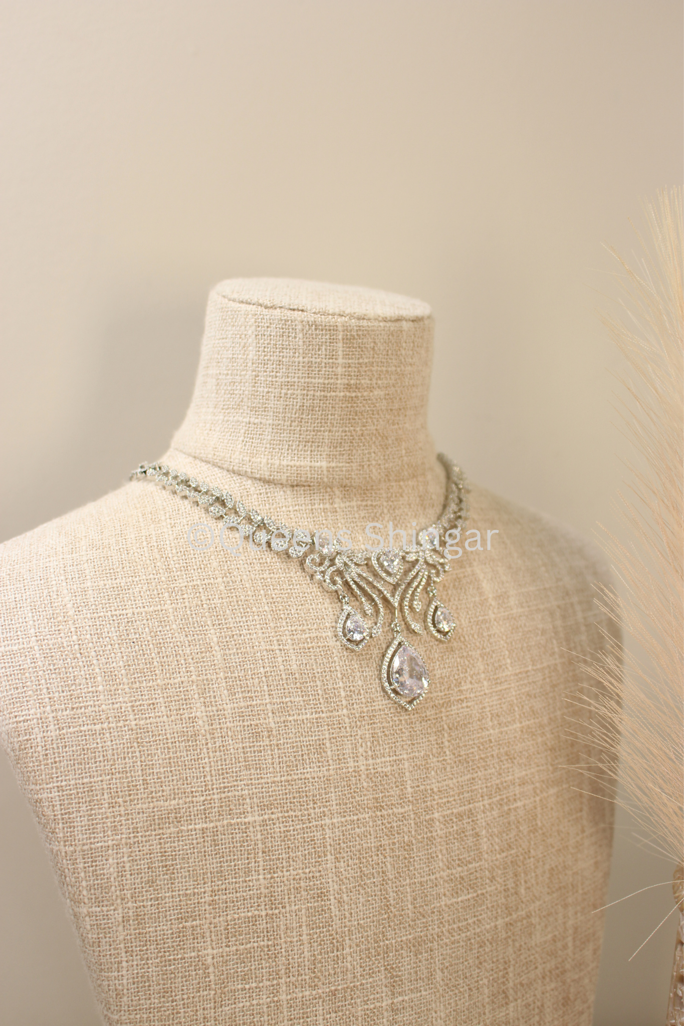 Aneisa || American Diamond Set