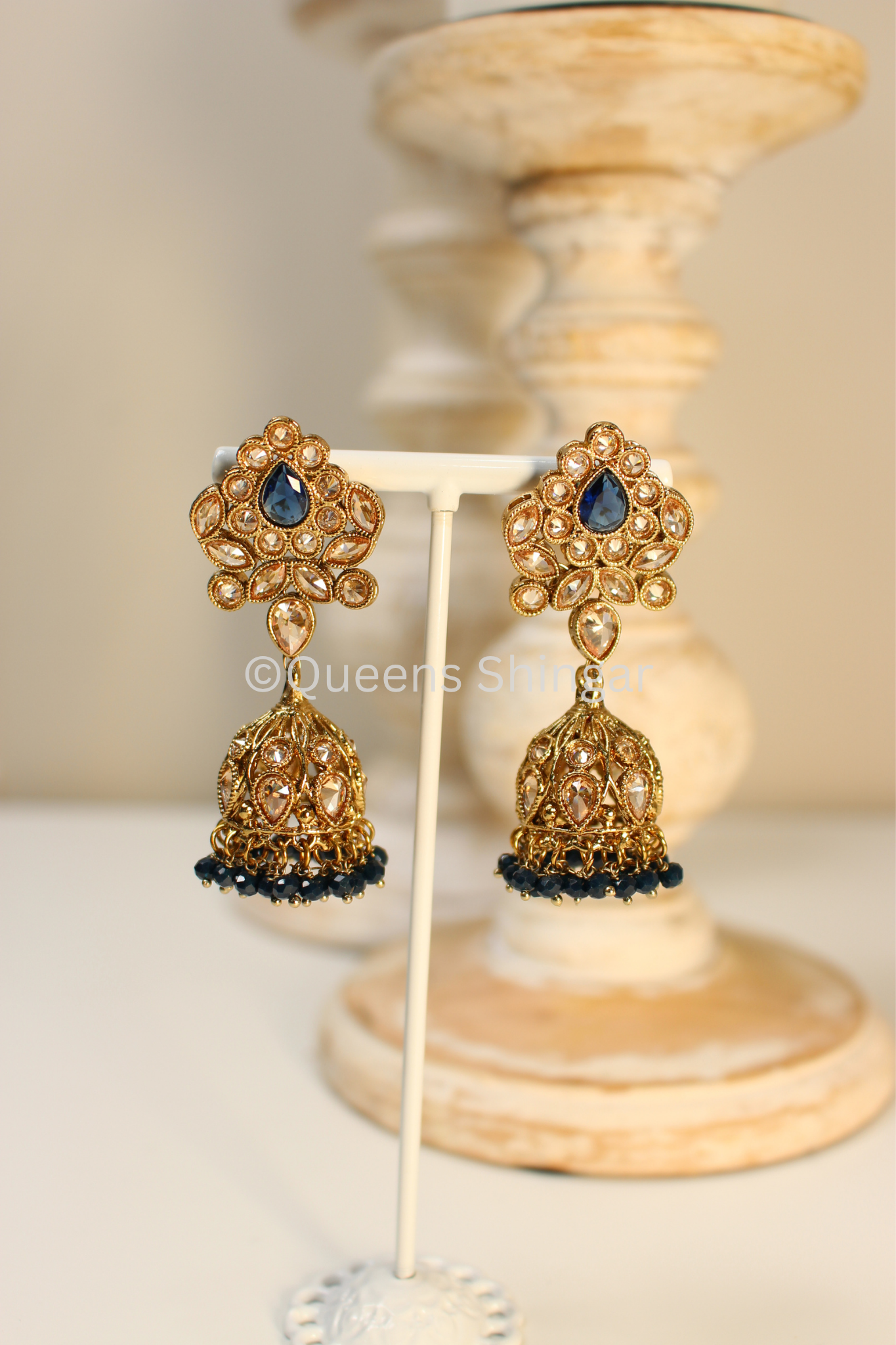 Anvi || Earrings and Tikka