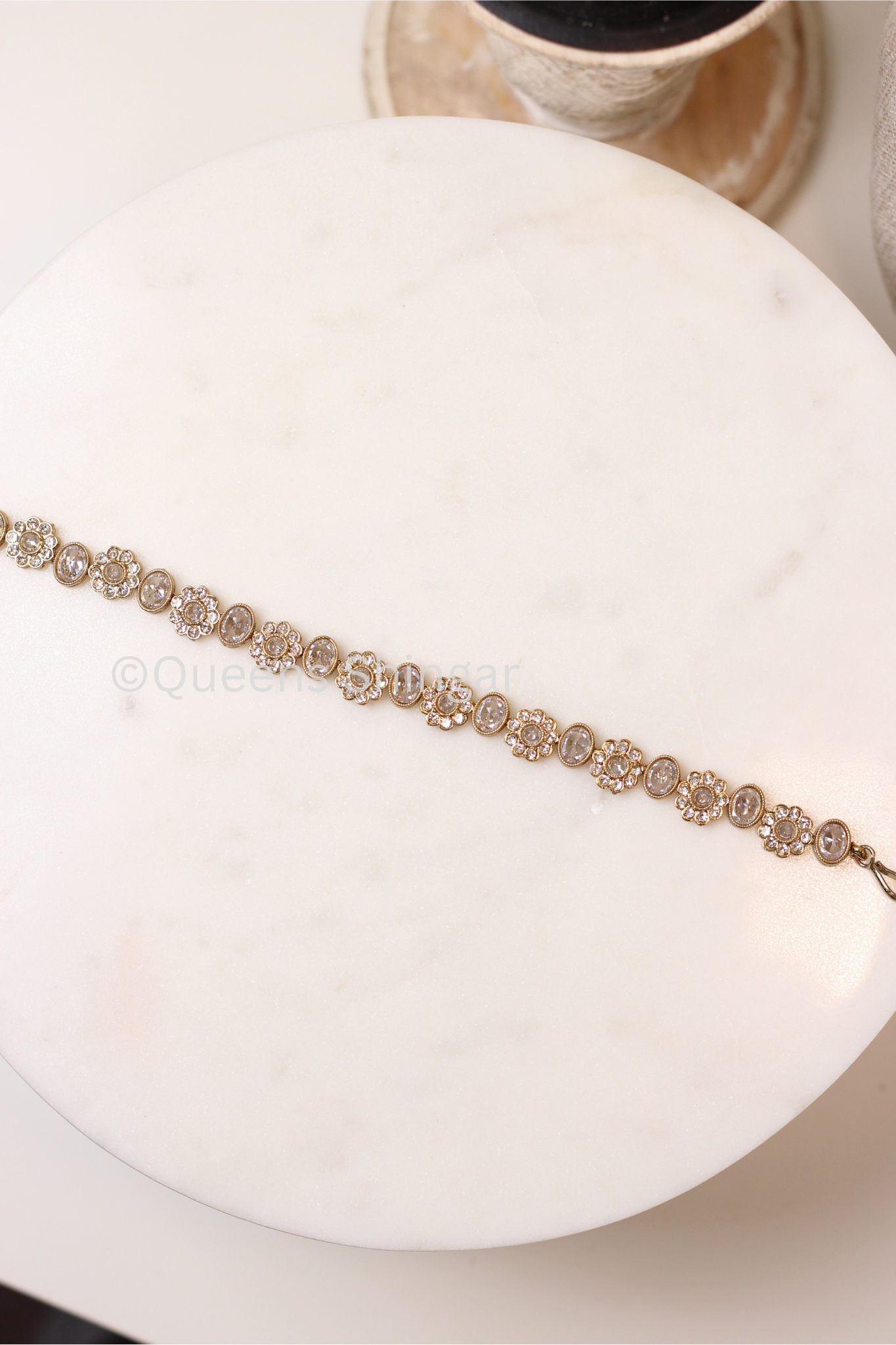 Veha || Headpiece