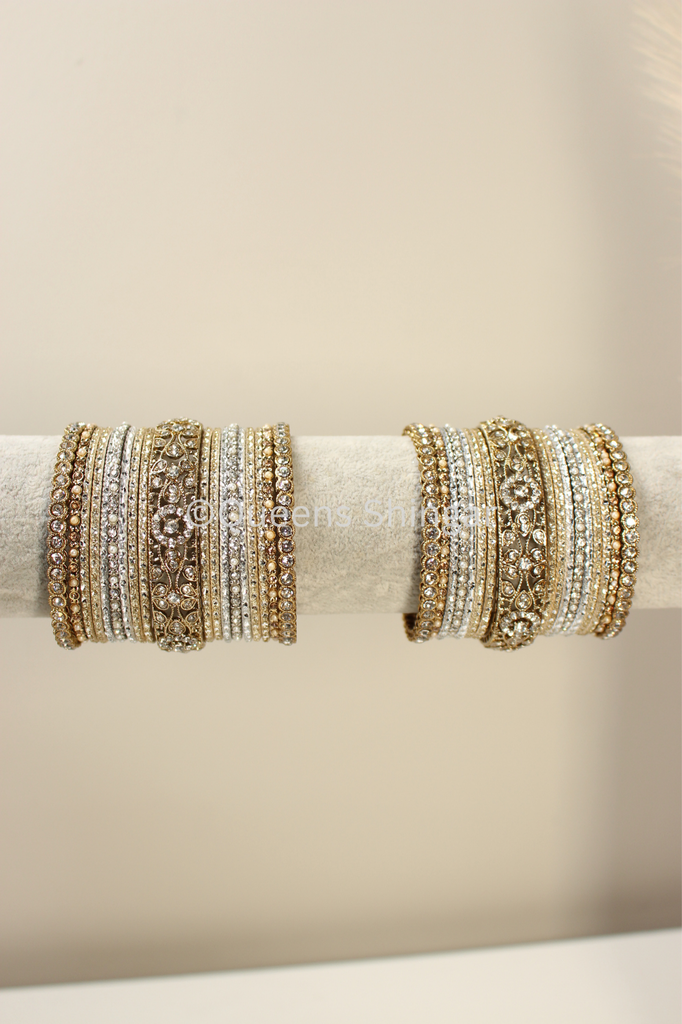 Noor-e-Zar || Bangle Set