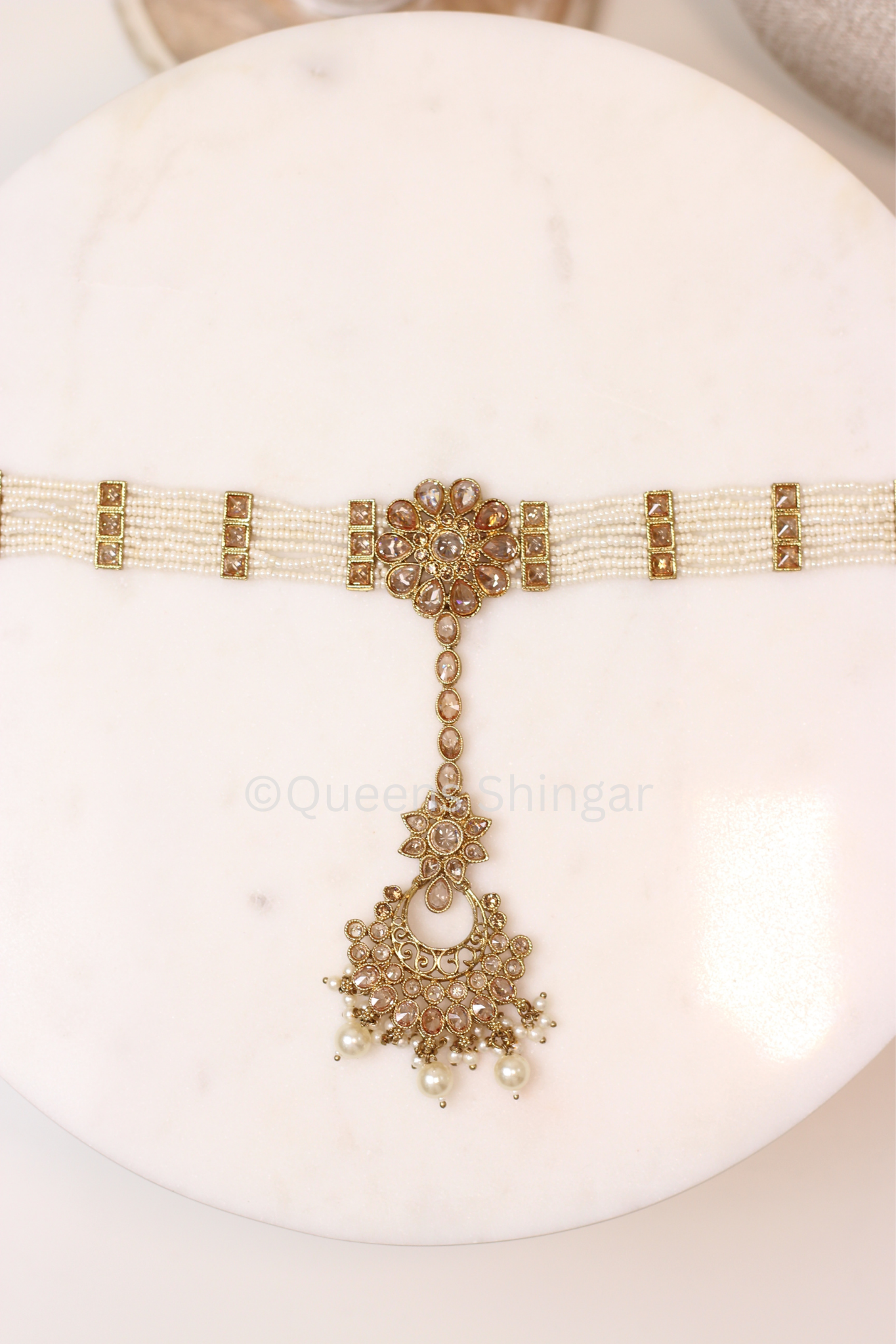 Tia || Headpiece