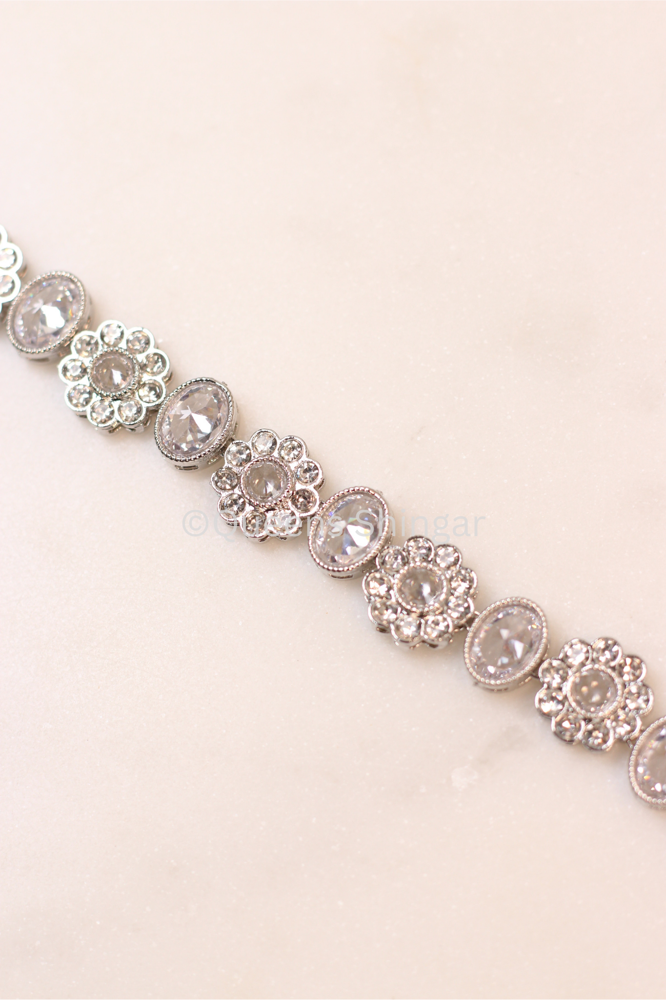 Veha || Headpiece