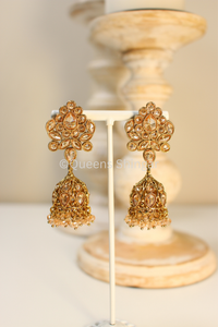 Anvi || Earrings and Tikka