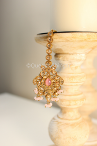 Anvi || Earrings and Tikka