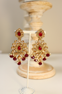 Vama || Earrings and Tikka