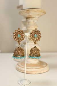 Soho || Earrings and Tikka