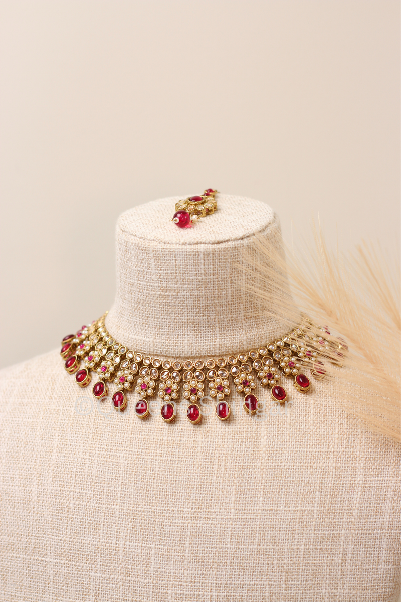 Ravya || Necklace Set