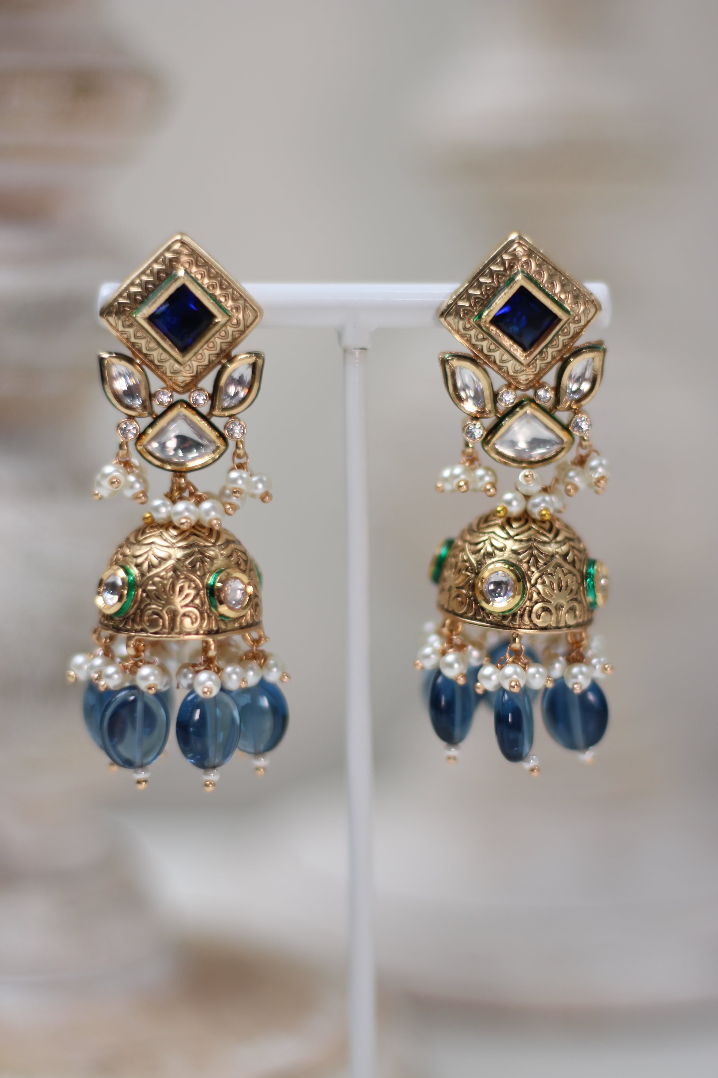 Jeenat || Kundan Set