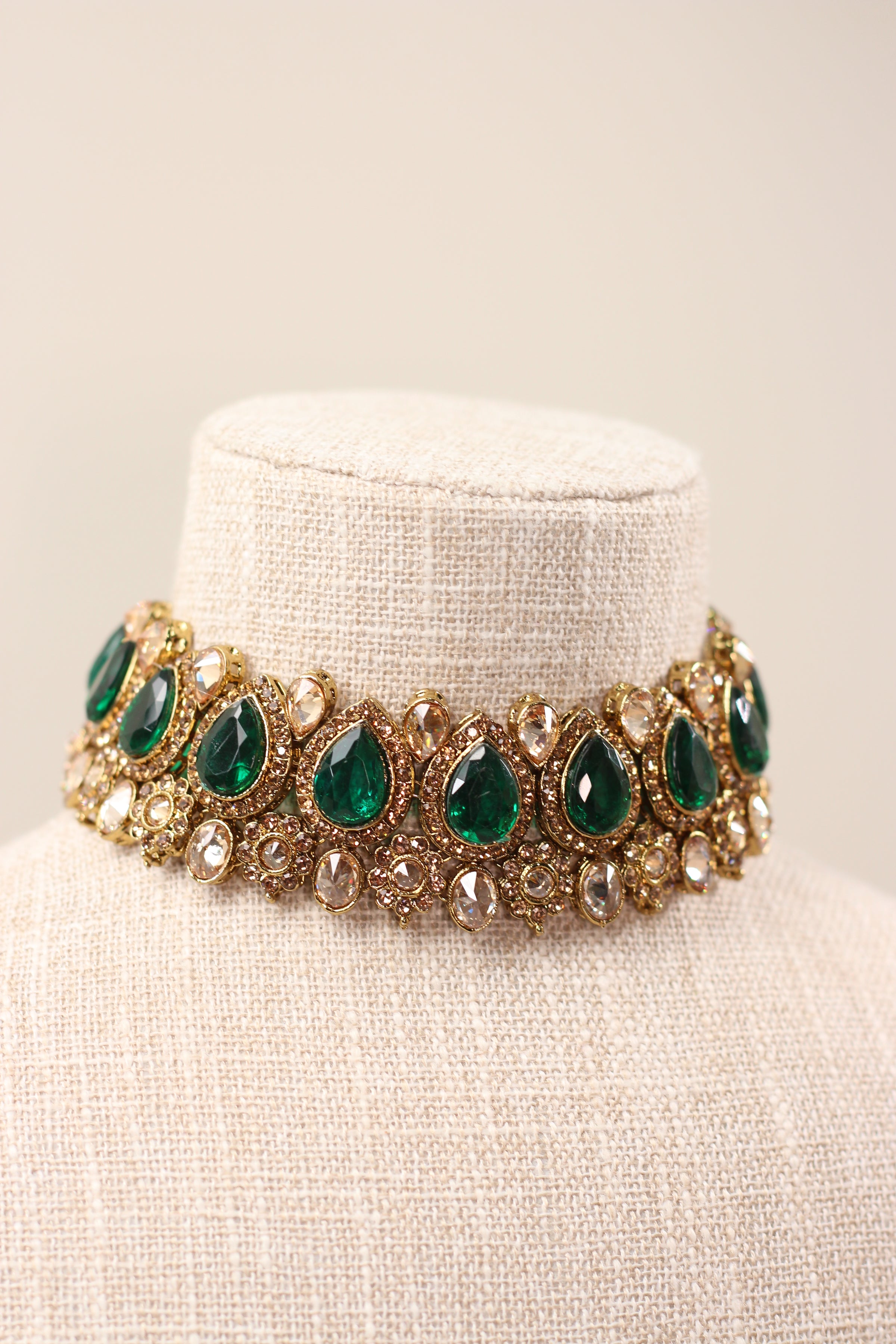 Jannat w/ Jhumki || Bridal Set