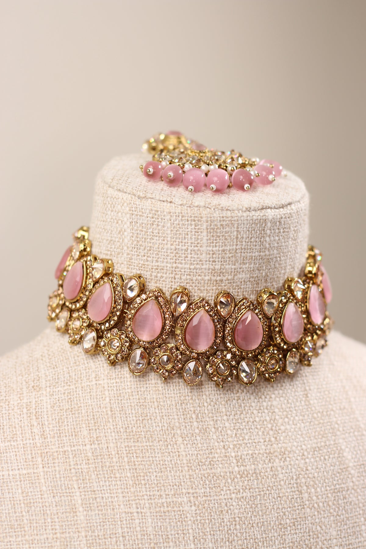 Aksha || Necklace Set