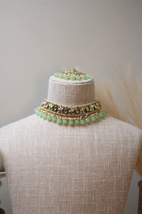 Bina || Kundan Set