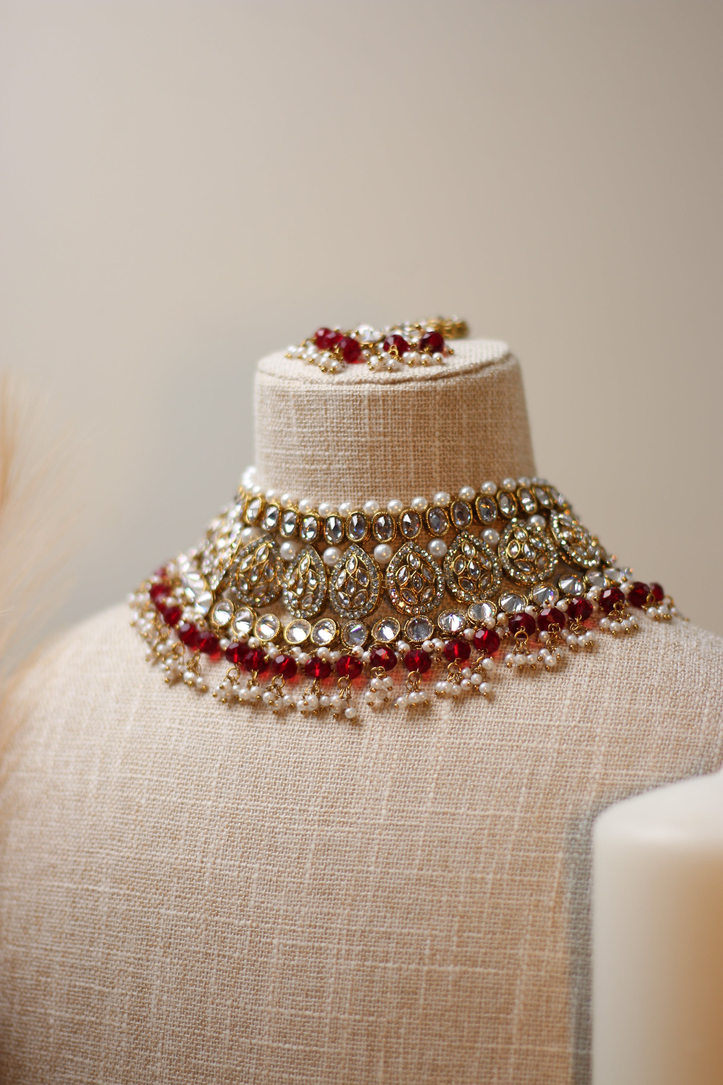 Irhaa || Necklace Set