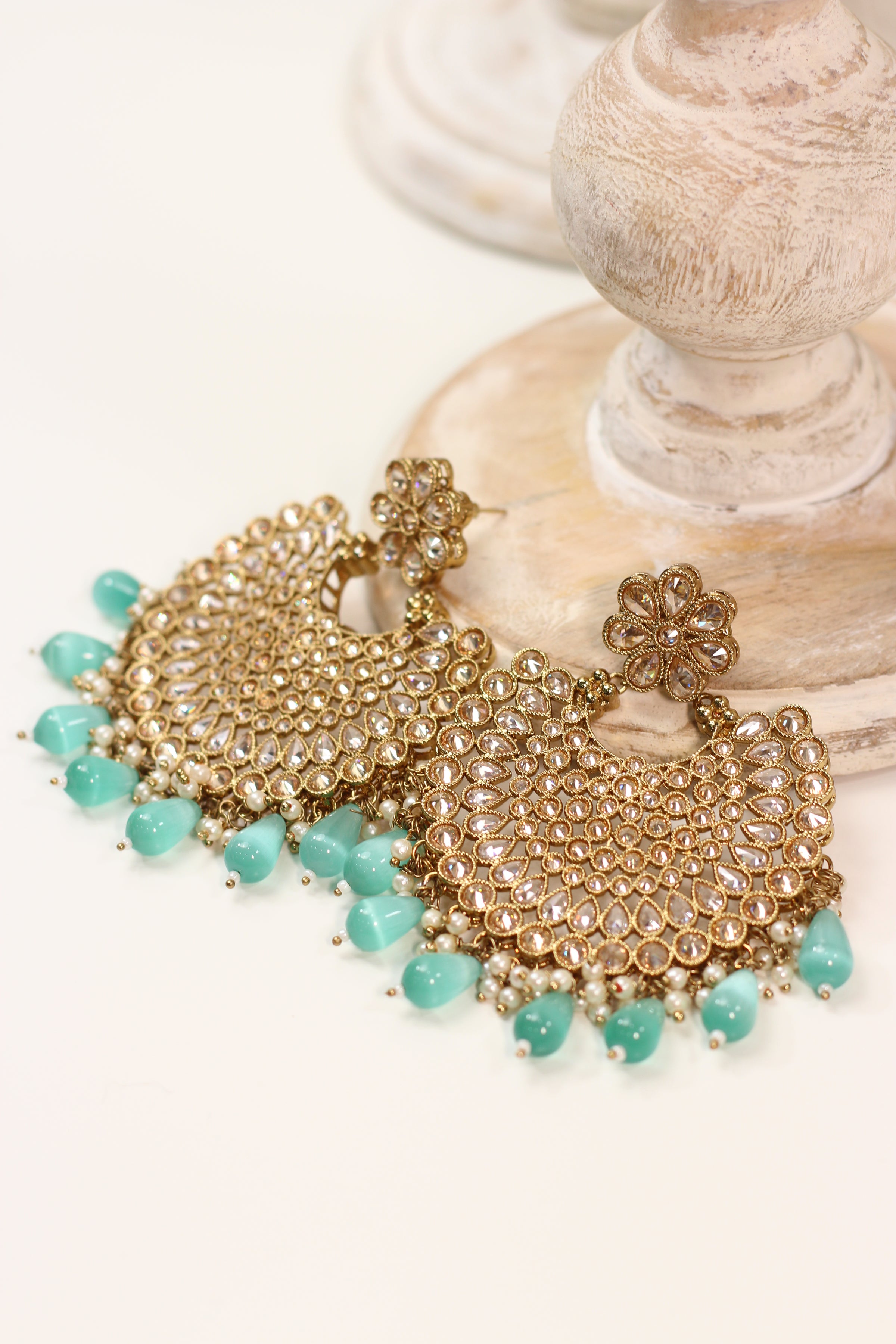 Jyoti || Earrings and Tikka