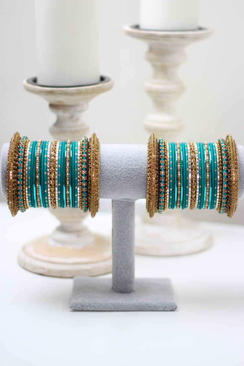 Regal Plumage || Bangle Set