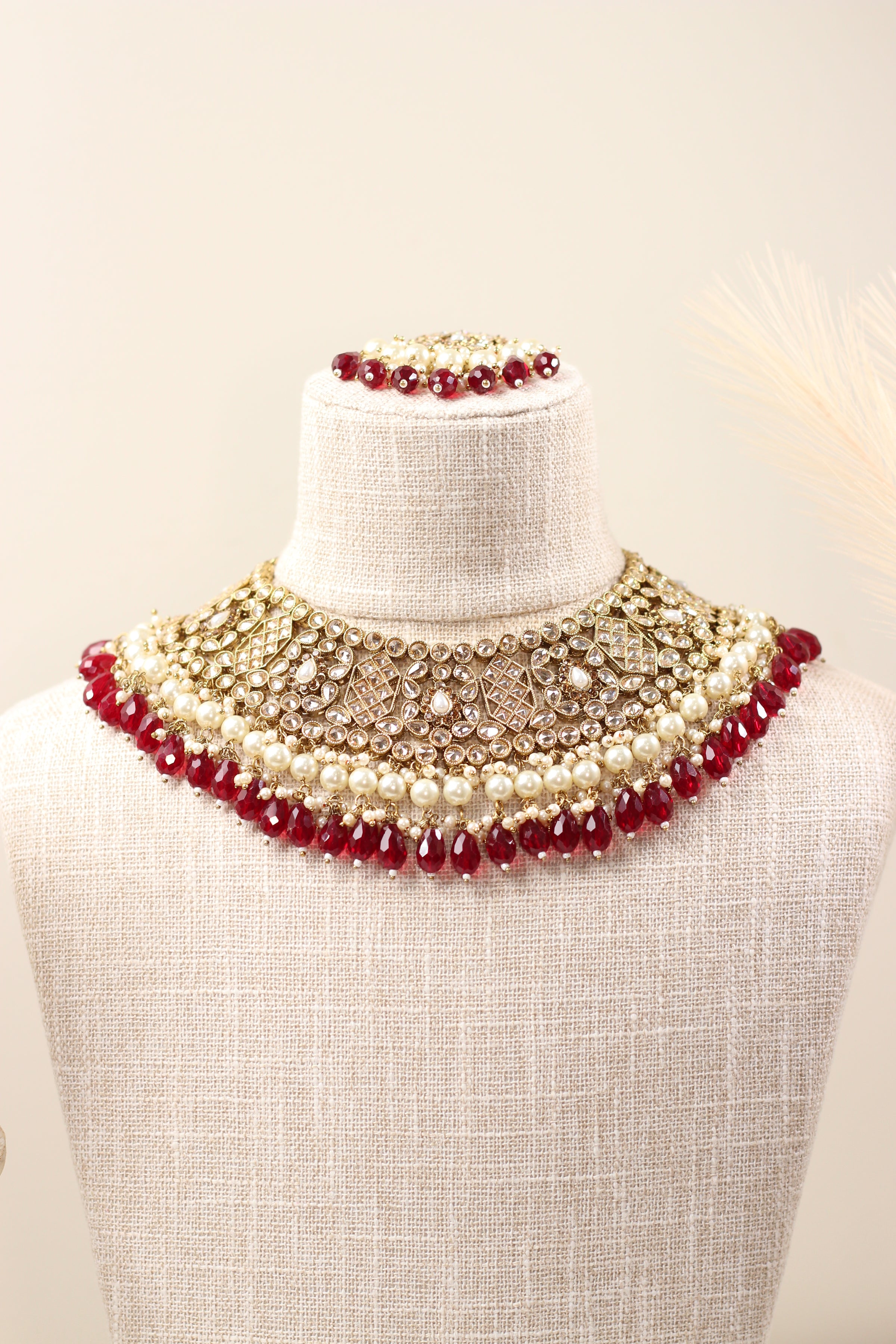 Yamini || Necklace Set